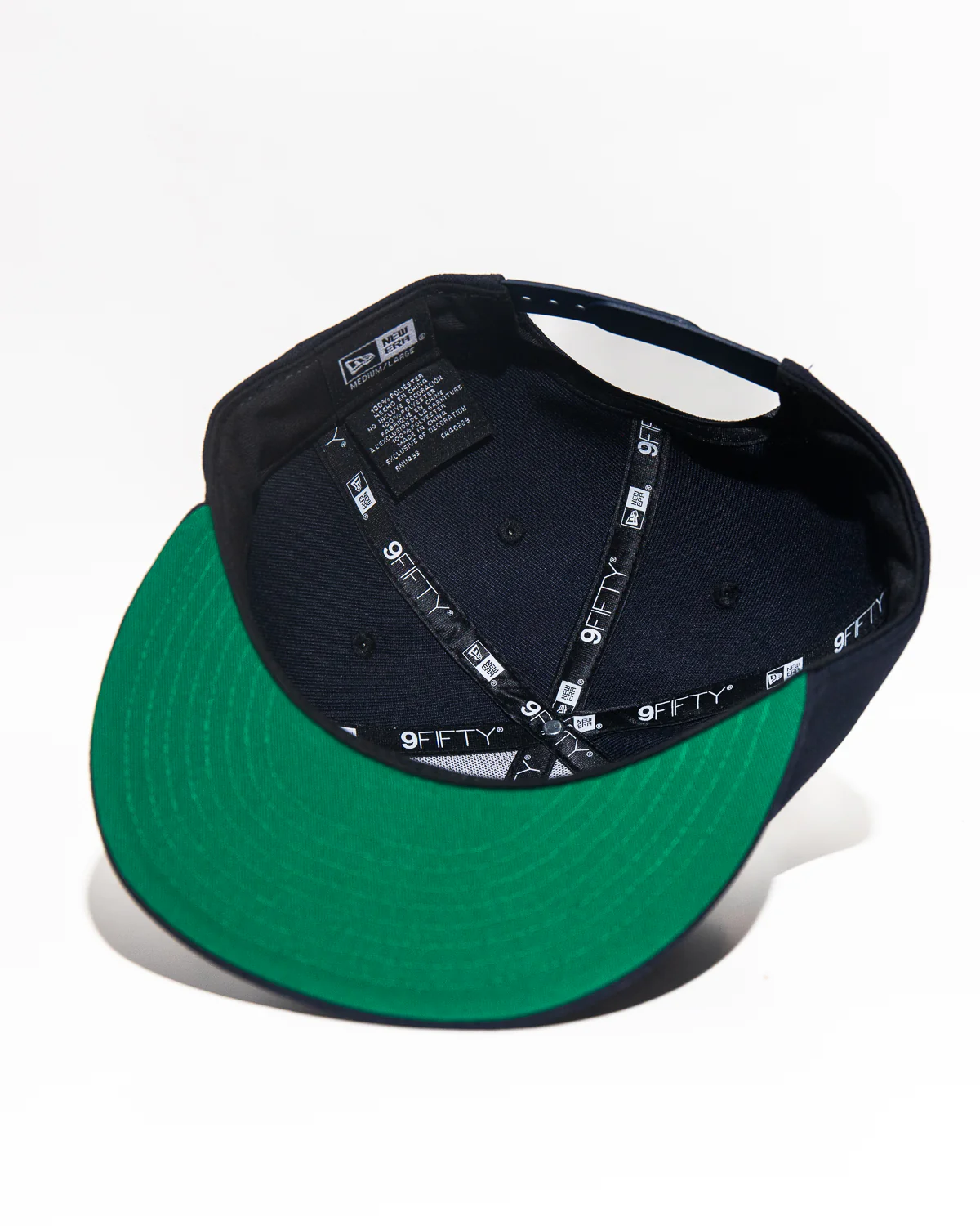 Red Bell New Era Classic Snapback - Image 3